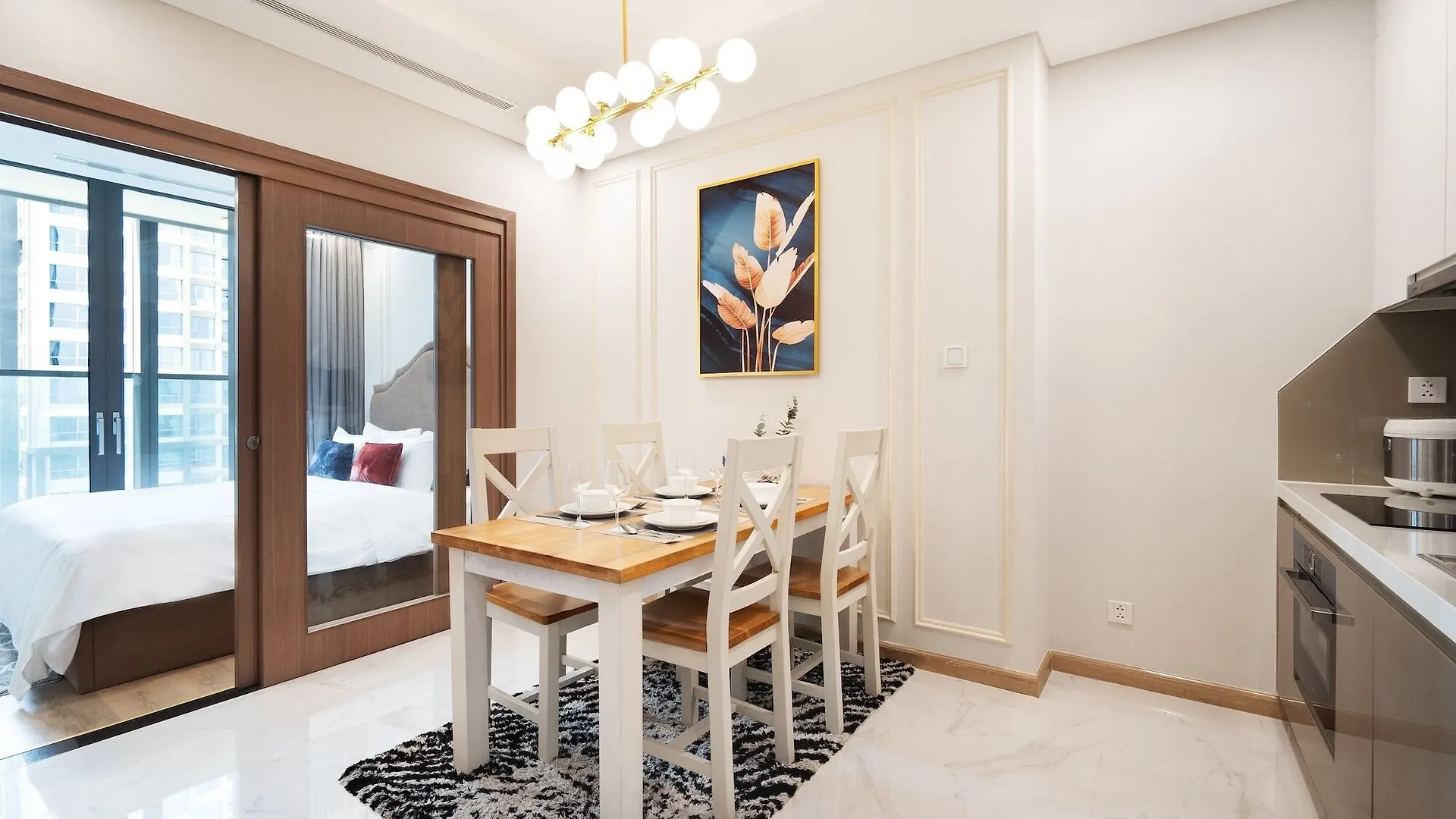 Apartment Hoasun Des Art - Lanmark 81 Ho Chi Minh City Vietnam